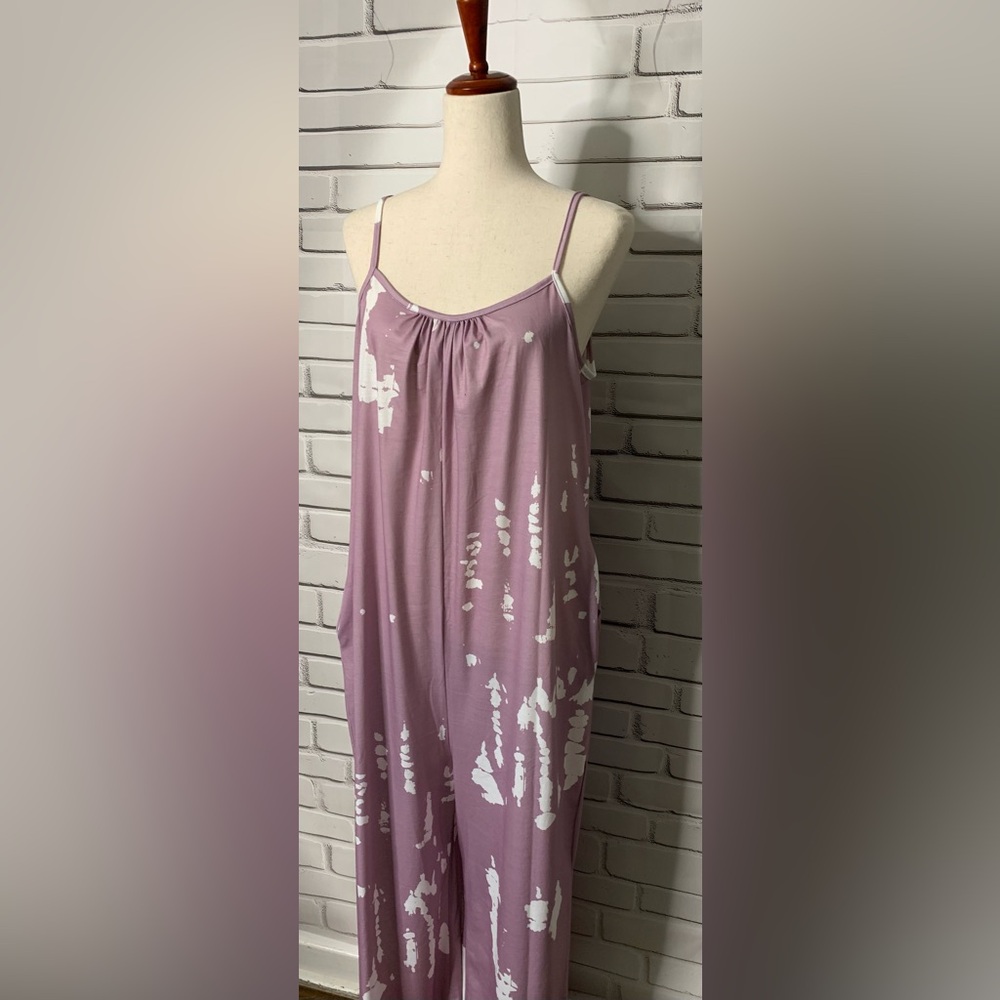 WOMEN’S Adjustable Sleeveless Jumpsuit with Pockets LARGE NWOT - Picture 2 of 15